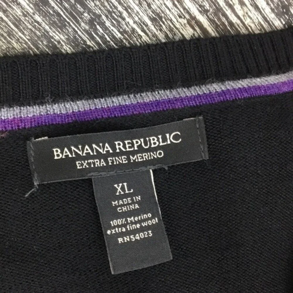 Banana Republic very good